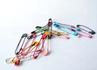 Jak wycenić swoją pracę krawiecką?