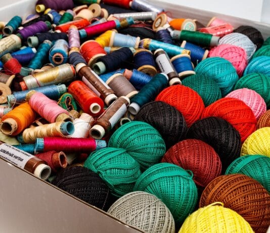 Jakie akcesoria warto dokupić do maszyny?