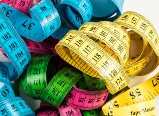 Oddychające materiały – przewodnik dla szyjących